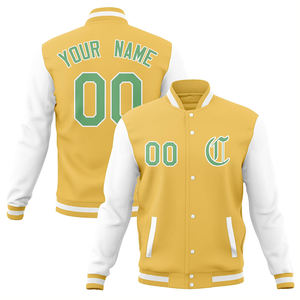 Veste de sport personnalisée en lettres varsity dorées jaunes blanches vertes, veste bomber personnalisée avec le nom de l'équipe, le numéro, le logo, vêtements de sport athlétiques - Product Image 1