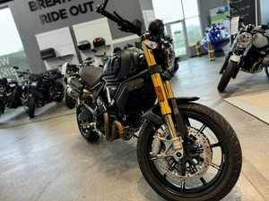 Découvrez les <span class=keywords><strong>Ducati</strong></span> SCRAMBLERS 1100 SPORT PRO 2026 : Moto de route prête à être expédiée dans le monde entier - Product Image 4