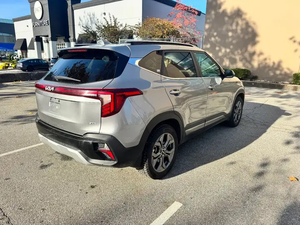 KIA SELTOS EX AWD LHD 2024, PRIMERA MANO, USADO, EN PERFECTO ESTADO - Product Image 2