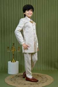 Sherwani de Seda para Niños, Estilo Étnico, para Bodas y Fiestas, con un Toque Real - Product Image 2