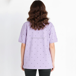 Camiseta Polo de Punto Casual para Mujer, Cuello Redondo, con Botones, Estampado a Rayas en Blanco y Azul, Marca Fit2Fight - Product Image 2