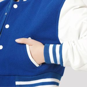 Phụ Nữ Của Mùa Đông Len Tùy Chỉnh Thiết Kế Bông Ngắn Varsity Máy Bay Ném Bom Crop Top Áo Khoác Phía Trước Biểu Tượng Da Cừu Da Thấp Moq Nhà Máy - Product Image 2