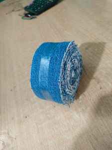 Rollos de cinta vaquera deshilachada de algodón 100% hechos a medida, tela reciclada de 1 pulgada de ancho en adelante para reventa - Product Image 4