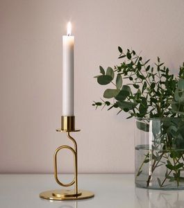 Elegante Portavelas de Metal para Accesorios Modernos del Hogar que Agrega Equilibrio y un Cálido Brillo de Vela - Product Image 4