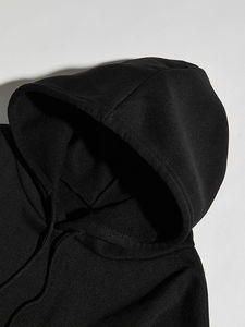 Sweats à capuche en tricot pour femmes avec logo sur le devant, couleurs et tailles personnalisables, fabriqués au Pakistan, faible MOQ, vente en gros - Product Image 3