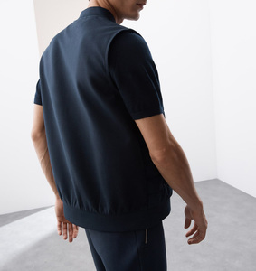 Gilets d'hiver pour hommes et femmes, veste sans manches, veste matelassée légère, chaude, coupe-vent, décontractée, randonnée, vêtements de travail, vente en gros OEM - Product Image 4