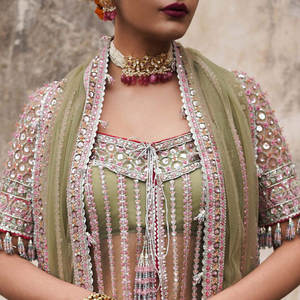 2025 Hi Wholesale Ready made Party Dress for Women's Professional Manufacturer High Quality Women Party Dress Suits - Product Image 4