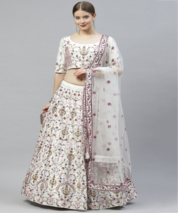 Lourd exclusif designer indien Lehenga Choli avec chemisier surat fabrication prix de gros vêtement ethnique lehenga choli - Product Image 4