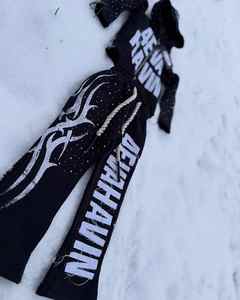 Conjunto Deportivo para Hombre Hecho en Pakistán, 100% Algodón, Cintura Elástica, Manga Larga, Bordado con Pedrería, Logotipo Personalizado, MOQ Bajo - Product Image 4