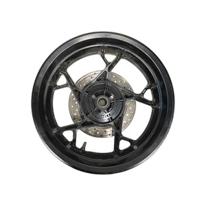 Jantes arrière d'origine XMAX 300 2017 B74F53380033 Pneus et accessoires de roues pour moto - Product Image 2