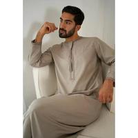 Thobe Musulman Hommes Moyen-Orient Dubaï Vêtements Hommes Vêtements Islamiques Robe Couleur Unie Arabe Conception Jubba Thawb Robe Saoudienne Mode