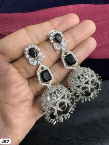 CONJUNTO DE PENDIENTES ESTILO CLÁSICO DE DIAMANTE AMERICANO PARA BODAS CONJUNTO DE PENDIENTES ESTILO CLÁSICO DE MODA PARA MUJER Y NIÑA - Product Image 2