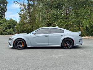 Dodge Charger SRT Hellcat Widebody 2022, Motor HEMI V8 Supercargado de 6.2L, SUV/Crossover Automático - Product Image 2