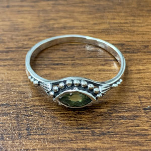 Peridot 925 Sterling Silver Ring Vintage Green Gemstone light weight Ring Women Jewelry Handmade Wholesale Supplier - Product Image 2
