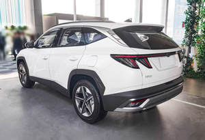 SUV Compacto 2025, 1.5T Turbo, Edición Lead, Volante a la Izquierda, Aire Acondicionado Automático, Luces LED, Pantalla Táctil de 12.3 Pulgadas - Product Image 5
