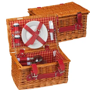 Cesta de Picnic de Mimbre Personalizada Sharon con Accesorios Personalizados - Product Image 1