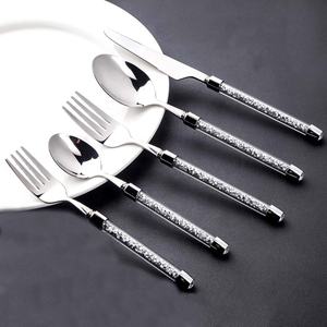 Ensemble de cuillères, fourchettes et couteaux portables en acier inoxydable, pas cher, nouveau Design étonnant, poignée - Product Image 2