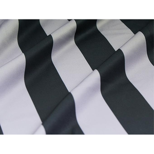 Sweat à capuche vintage délavé en coton chaud pour hommes, sweat à capuche thermique d'hiver avec impression de graffitis, teint en plaine en vente en ligne - Product Image 5