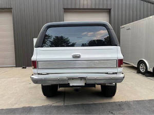 Camioneta MC Jim-my LHD de 1988, Usada en Buen Estado - Product Image 3