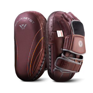 แผ่นรองเตะมวยไทยหนังแท้คุณภาพสูงจากโรงงาน OEM สำหรับการแข่งขัน - Product Image 2