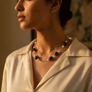 Collier de perles noir et blanc pour femme, vintage, religieux, tendance, chaînes dorées, bijoux à la mode pour mariage, fête, excellente idée cadeau - Product Image 1