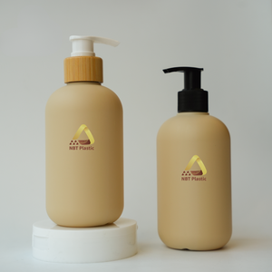 Botella de plástico de 300ml de etiqueta privada con bomba de espuma para embalaje de líquidos de cuidado personal - Product Image 5