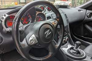 USADO LHD/RHD 2016 NISSAN 370Z COUPE - Product Image 3