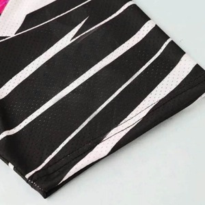 Camiseta de Entrenamiento de Tenis de Mesa Transpirable de Alta Calidad, Totalmente Sublimada, de Secado Rápido, con Protección UV Frontal, Ecológica, 100% Poliéster - Product Image 5