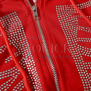 เสื้อฮู้ดผู้ชายผ้าฝ้ายผสมประดับเพชร ดีไซน์สั่งทำพิเศษ ระบายอากาศได้ดี เป็นมิตรกับสิ่งแวดล้อม เหมาะสำหรับฤดูหนาว ปรับแต่งได้ - Product Image 6