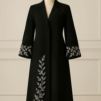 AWAIS HOUSE Vêtements Islamiques en Gros Robe de Mariage Traditionnelle Légère Faite à la Main Perlée et Pailletée Grande Taille Kaftan en Polyester