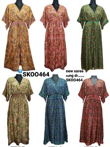 Robe Boho Vintage en Soie Saree Longueur Sol en Dentelle Imprimée pour Femme en Multicolore - Product Image 2