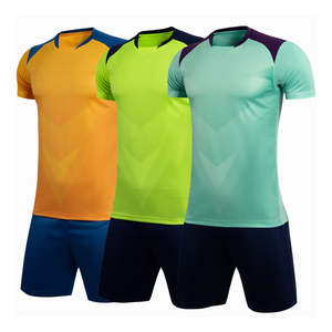Uniforme de Fútbol de Poliéster, Transpirable, Estampado, Tela Resistente al Sudor para Juego Activo, Suministro de Fabricación al por Mayor, Ropa de Fútbol - Product Image 1