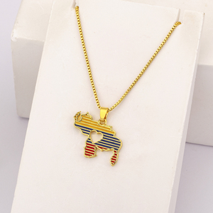 QIKU Collana con Ciondolo a Forma di <span class=keywords><strong>Mappa</strong></span> del Venezuela Cuore e Stella Gioielli per Donna Ragazza Catena Girocollo Accessori Regalo di Compleanno - Product Image 3