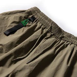 Pantalones Cortos de Nailon Personalizados OEM, Pantalones Cortos de Playa de Nailon con Memoria para Verano, Pantalones Cortos de Nailon con Múltiples Bolsillos Laterales para Hombre - Product Image 6