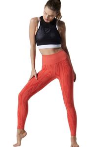 Conjunto de Yoga para Mujer Hecho con Material Elástico Suave, Duradero y Cómodo, Adecuado para Entrenamiento en Gimnasio, Ropa Deportiva y Ejercicios de Yoga - Product Image 5