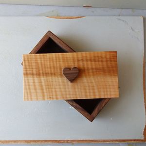 กล่องใส่เครื่องประดับกล่องเครื่องสำอางทำจากไม้ขัดเงาดีไซน์หรูหราสำหรับตกแต่งคริสต์มาส - Product Image 4