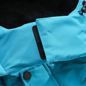 Streetgrace OEM veste de ski d'hiver avec logo personnalisé tissu imperméable coupe respirante et fabrication de marque privée - Product Image 4