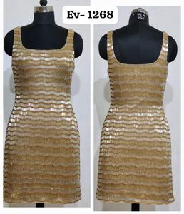 Robe de soirée longue de luxe pour femme, col licou, bretelles spaghetti, longueur thé, ornée de perles et de chaînes à pampilles - Product Image 6