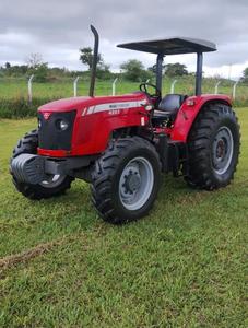 Tractor de Ruedas Massey Ferguson Serie 2800M 4WD para Uso Agrícola - Product Image 3