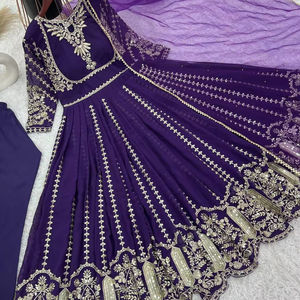 Último diseñador Faux Georgette bordado secuencia trabajo Anarkali Vestido por FabZone - Product Image 1