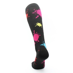 100 coton bambou Design chaussettes athlétique équipage sport chaussettes hommes basket-ball chaussettes gris élite pour homme OEM Logo personnalisé blanc noir moi - Product Image 3