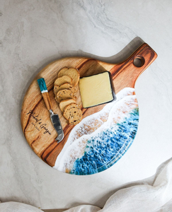 Planche à découper en bois d'acacia et résine époxy |   Planche à découper réversible pour la cuisine |   Planche de cuisine artisanale de qualité supérieure, durable et résistante au lave-vaisselle - Product Image 6