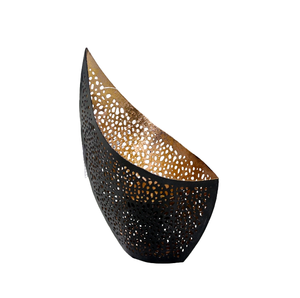 Nouveau support de lampe à thé en fer décoratif bougeoir en feuille d'or votif et votif pour la décoration de la maison de table à la main - Product Image 1