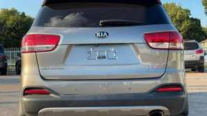 2017 เกีย โซเรนโต้ EX ขับเคลื่อนล้อหน้า เกียร์อัตโนมัติ ภายในหุ้มหนังสีเข้ม เครื่องยนต์เทอร์โบ 4 ลิตร ขนาดยาง R16 พวงมาลัยซ้าย - Product Image 6