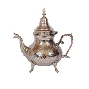 กาต้มน้ำชาทองเหลืองพร้อมที่จับช้อนโลหะสำหรับเสิร์ฟชา - Product Image 1