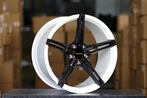 Ruota auto forgiata 5710F 19/20/21 pollici 5x130 nero + bianco cina ruota in lega di alluminio per <span class=keywords><strong>Porsche</strong></span> - Product Image 6