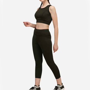 Conjunto de Yoga deportivo personalizado de tendencia de alta calidad, ropa deportiva para mujer, pantalones cortos sólidos sin costuras de alta calidad hechos por MOVATEXTILES - Product Image 5
