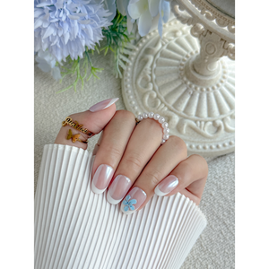 Uñas Postizas Francesas Daisy con Diseño Floral Elegante para Entusiastas del Nail Art - Product Image 2