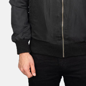 Nouvelle arrivée de blouson aviateur pour hommes personnalisé OEM Style d'hiver Vêtements de mode Tissu satiné avec décoration brodée Style Letterman - Product Image 6