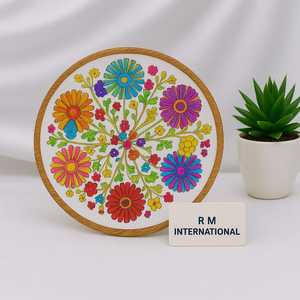 Bandeja decorativa redonda de madera ecológica hecha a mano, plato de decoración del hogar con diseño Floral para mesa para Ramadán Diwali Zen asiático - Product Image 1